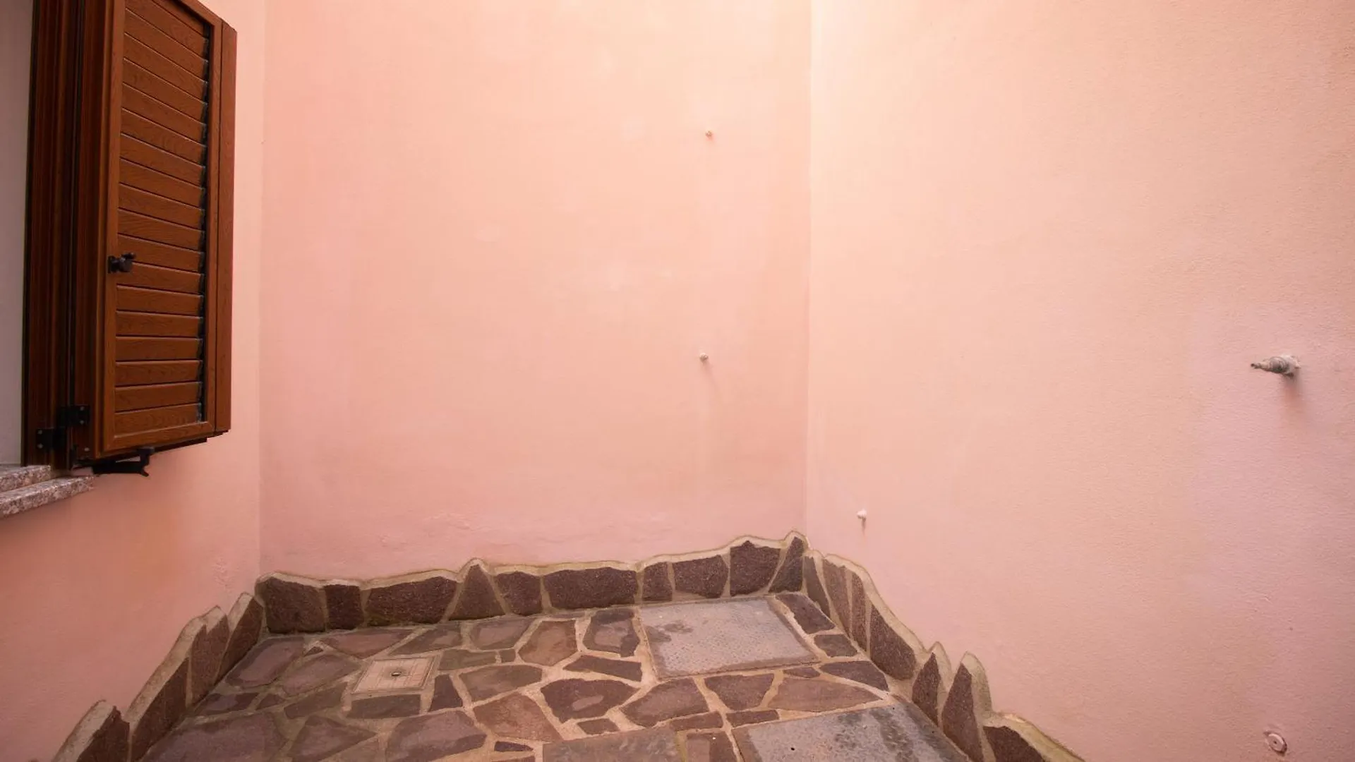 Sardinianworld - Hibiscus House Διαμέρισμα Funtana Meiga