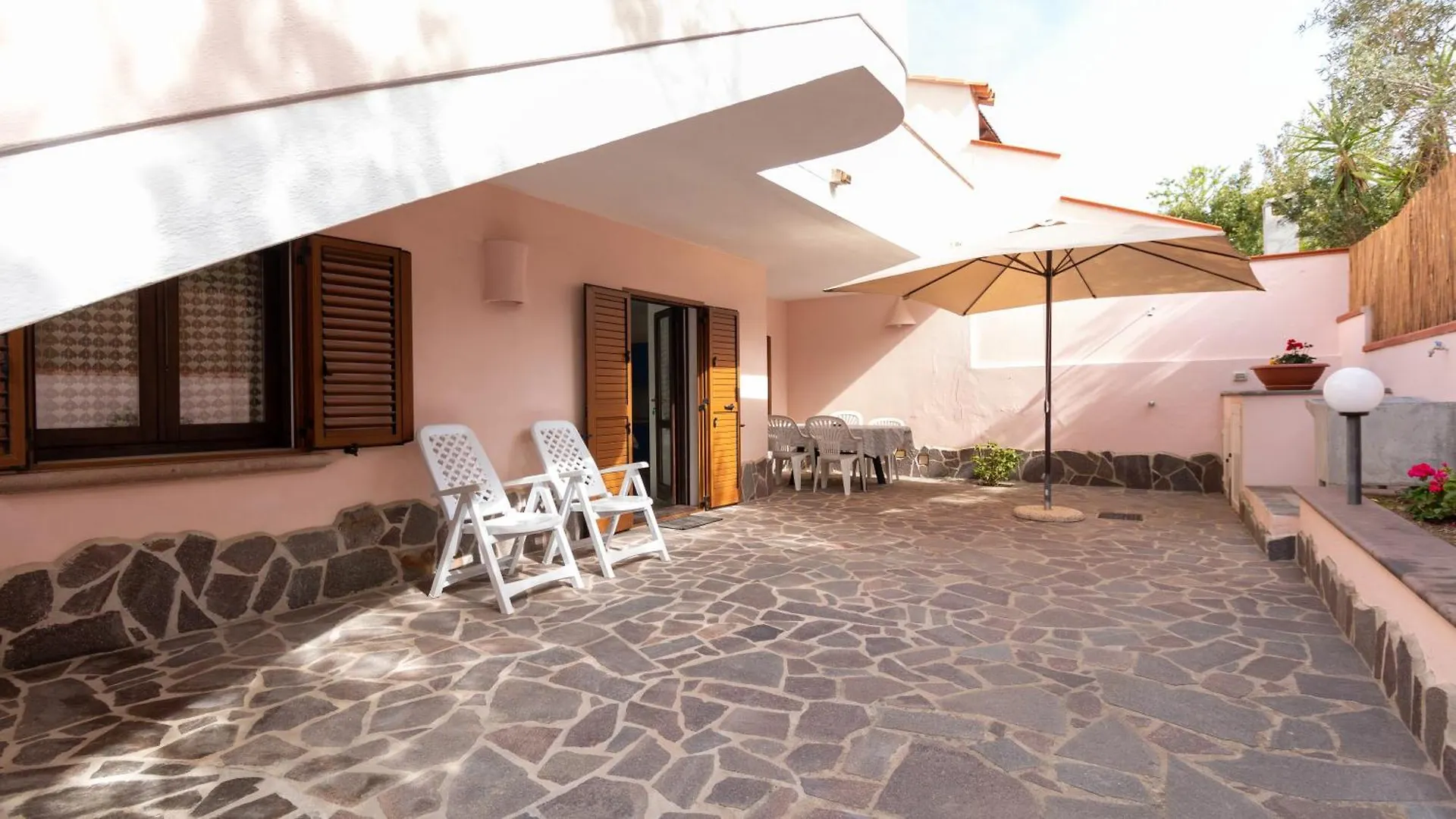 Sardinianworld - Hibiscus House Διαμέρισμα Funtana Meiga