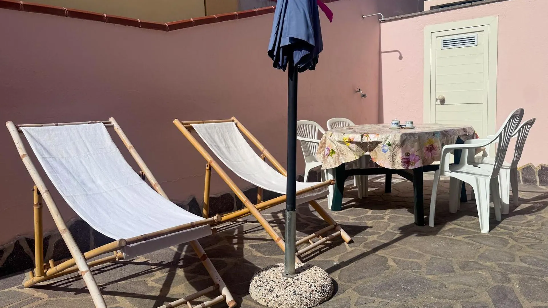 Sardinianworld - Hibiscus House Διαμέρισμα Funtana Meiga